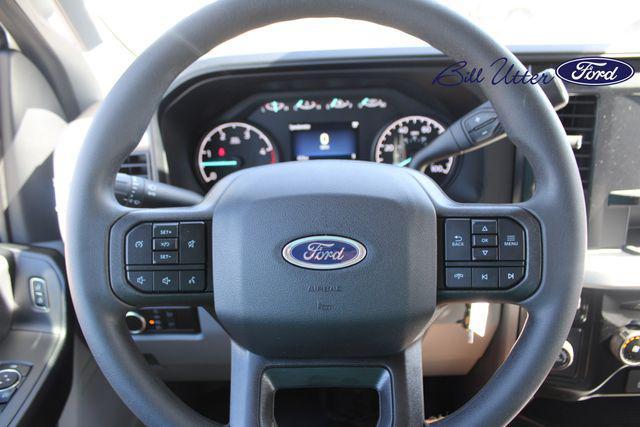 new 2025 Ford F-250 car, priced at $62,455