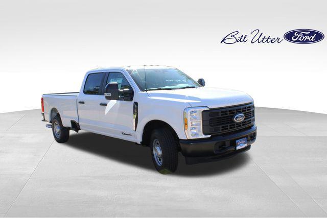 new 2025 Ford F-250 car, priced at $62,455