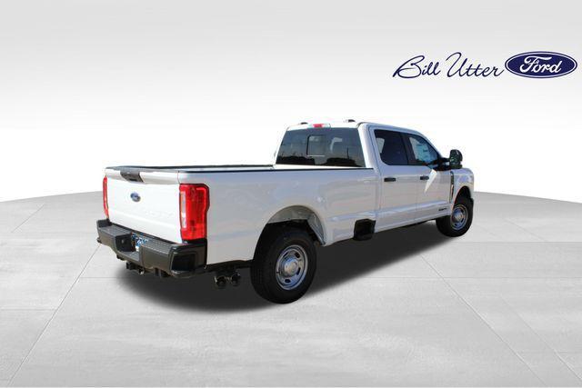 new 2025 Ford F-250 car, priced at $62,455