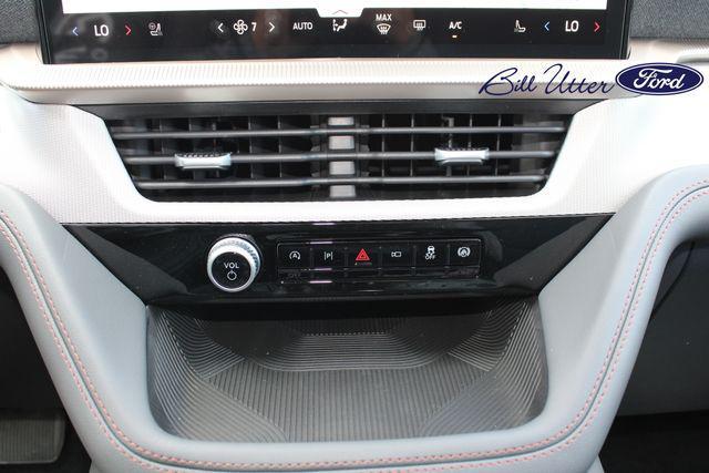 new 2025 Ford Explorer car, priced at $43,599