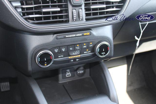 new 2025 Ford Escape car, priced at $29,596