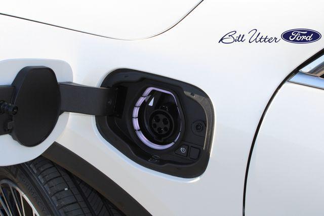 new 2025 Ford Escape car, priced at $32,682