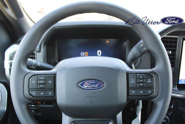 new 2025 Ford F-150 car, priced at $52,360