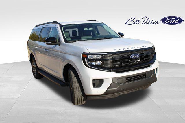 new 2025 Ford Expedition Max car, priced at $70,451