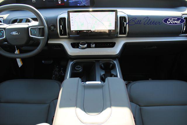 new 2025 Ford Expedition Max car, priced at $70,451