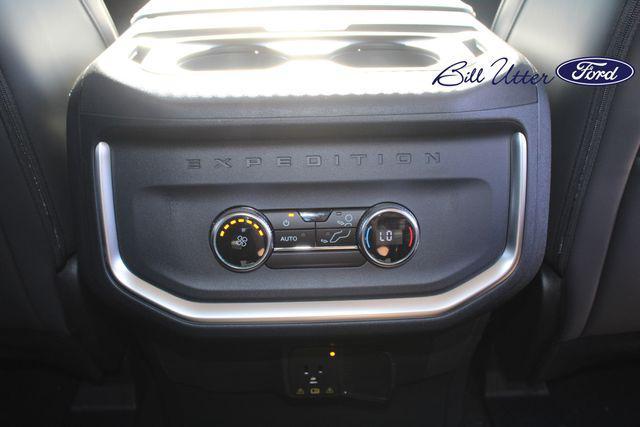 new 2025 Ford Expedition Max car, priced at $70,451