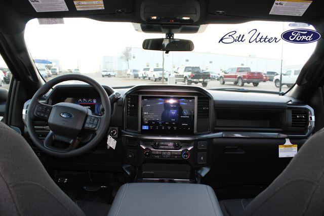 new 2025 Ford F-150 car, priced at $43,733