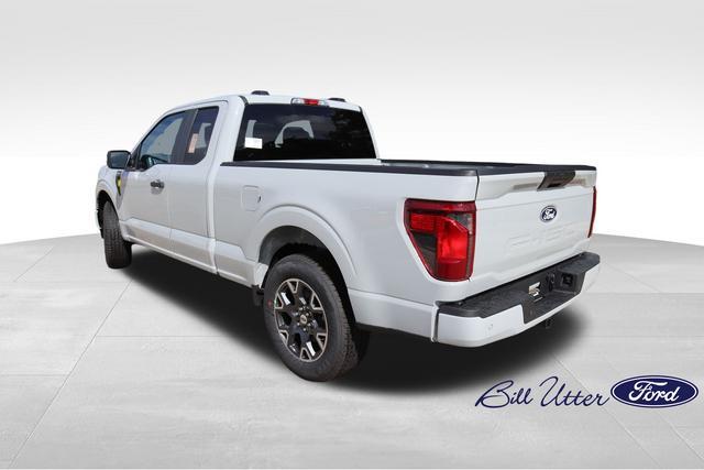 new 2024 Ford F-150 car, priced at $33,890