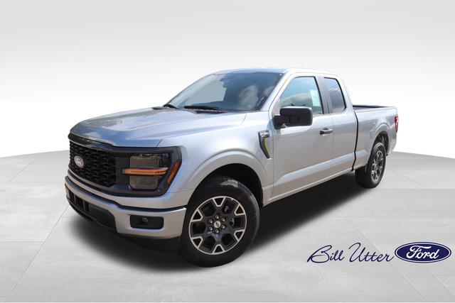 new 2024 Ford F-150 car, priced at $37,995