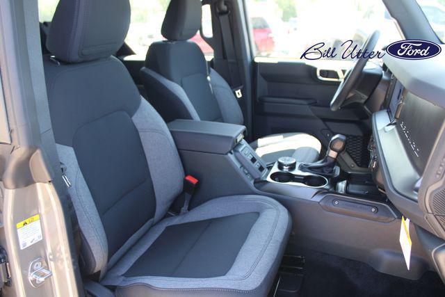 new 2025 Ford Bronco car, priced at $44,975
