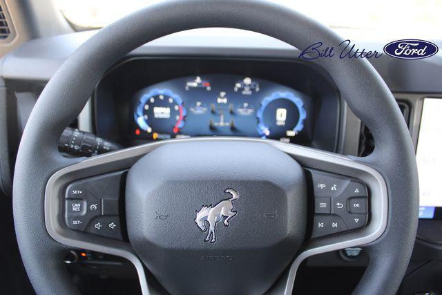 new 2025 Ford Bronco car, priced at $44,975