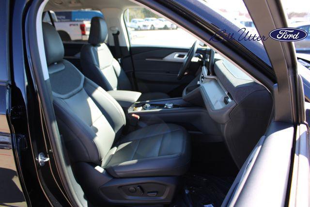 new 2025 Ford Explorer car, priced at $39,128