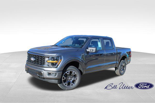 new 2024 Ford F-150 car, priced at $45,030