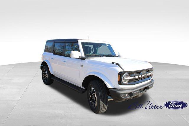 new 2024 Ford Bronco car, priced at $52,606