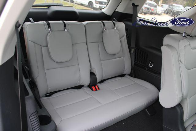 new 2025 Ford Explorer car, priced at $39,358