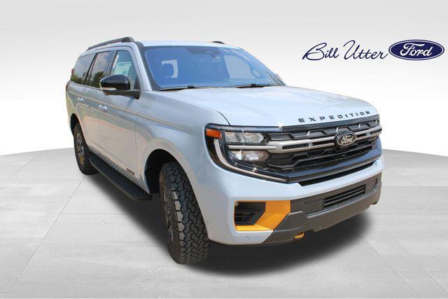 new 2025 Ford Expedition car, priced at $84,540