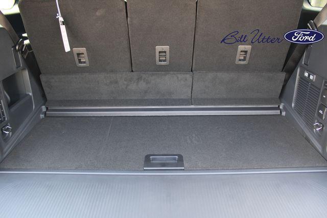 new 2025 Ford Expedition car, priced at $84,540