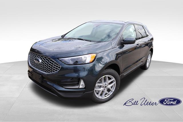 new 2024 Ford Edge car, priced at $32,620