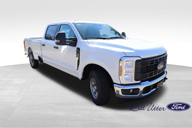 new 2024 Ford F-250 car, priced at $44,875