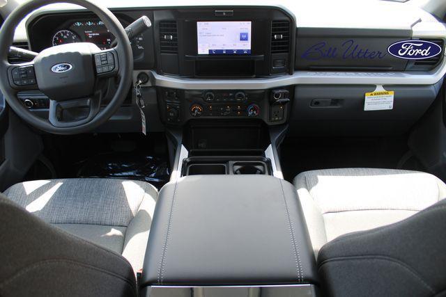 new 2025 Ford F-250 car, priced at $59,785