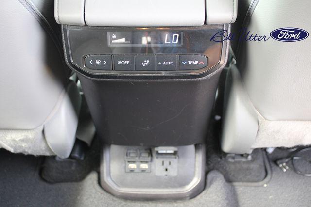 used 2021 Toyota Highlander car, priced at $28,999
