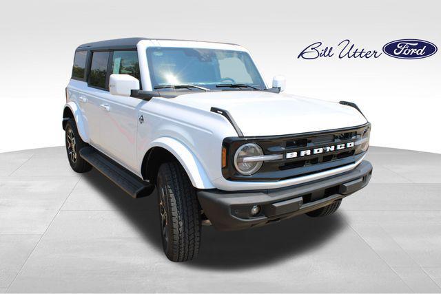 new 2025 Ford Bronco car, priced at $54,555