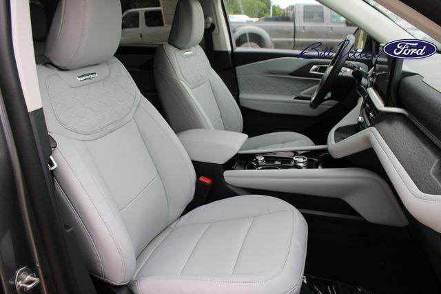 new 2025 Ford Explorer car, priced at $57,254