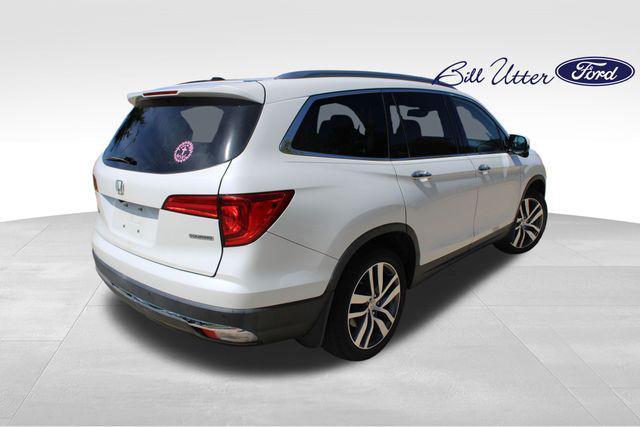 used 2016 Honda Pilot car, priced at $15,234