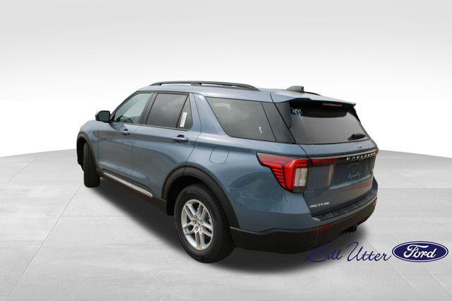 new 2025 Ford Explorer car, priced at $37,928