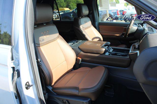 new 2025 Ford Expedition car, priced at $83,678