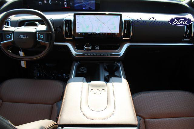 new 2025 Ford Expedition car, priced at $83,678