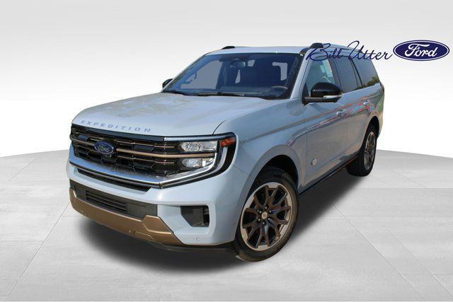 new 2025 Ford Expedition car, priced at $83,678