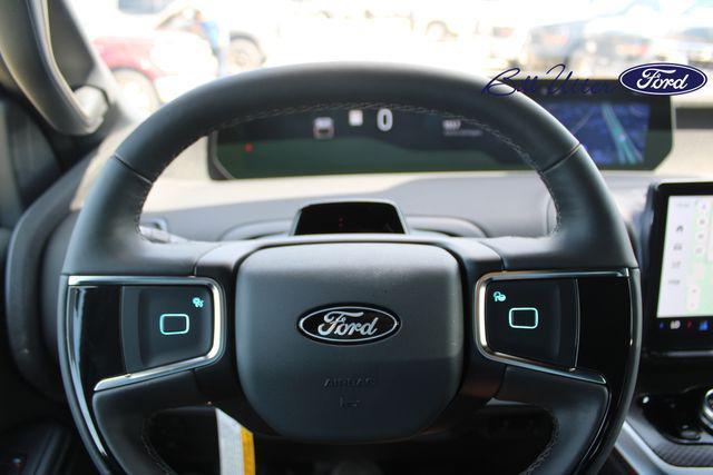 new 2025 Ford Expedition car, priced at $77,489