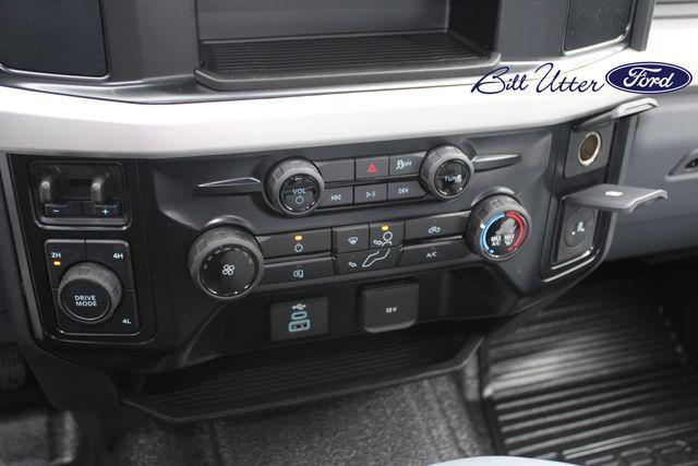 new 2025 Ford F-350 car, priced at $72,925