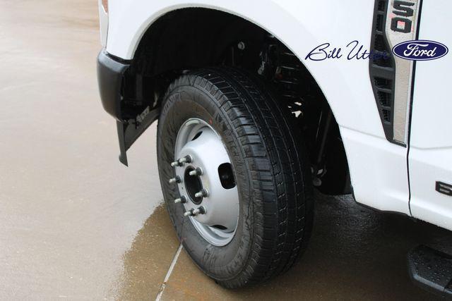 new 2025 Ford F-350 car, priced at $72,925