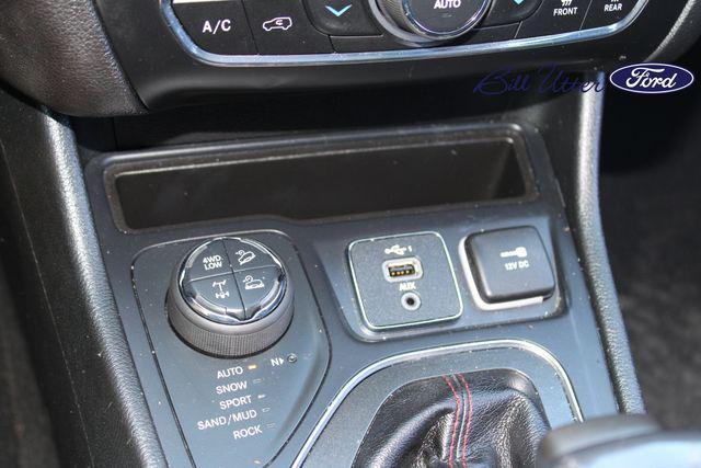 used 2019 Jeep Cherokee car, priced at $20,982