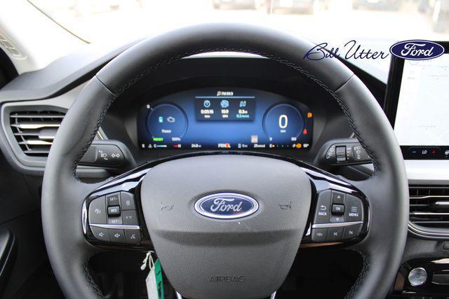 new 2025 Ford Escape car, priced at $36,234