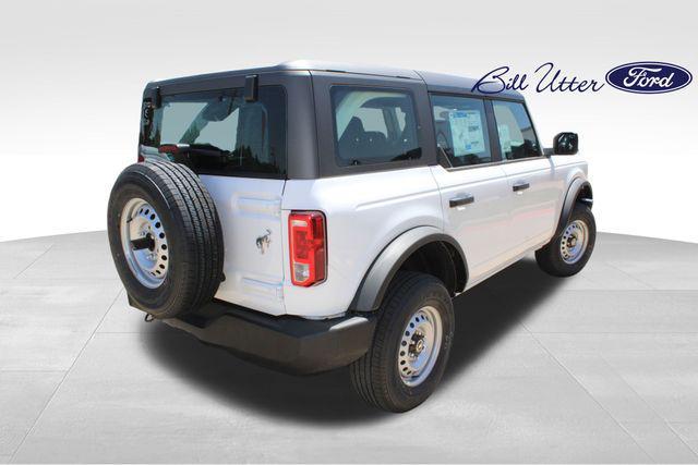 new 2025 Ford Bronco car, priced at $44,070