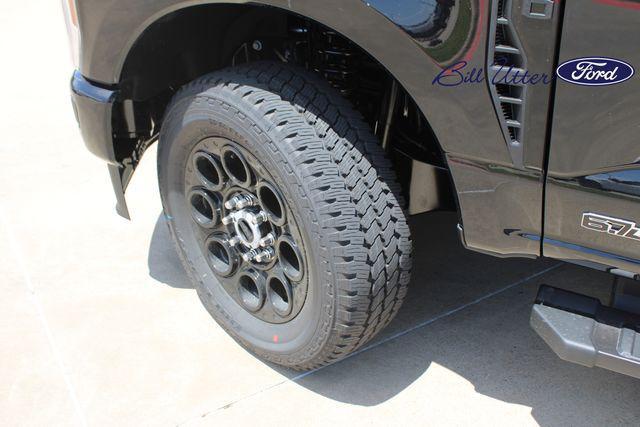 new 2025 Ford F-350 car, priced at $85,305