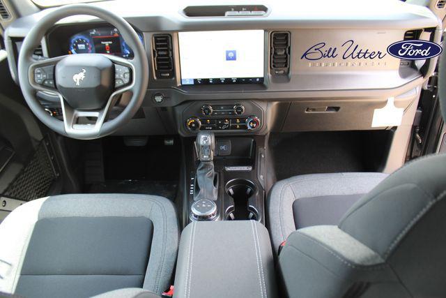 new 2025 Ford Bronco car, priced at $41,385