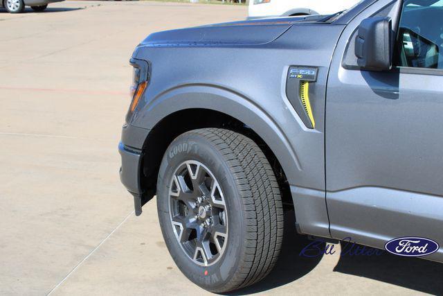 new 2024 Ford F-150 car, priced at $40,330