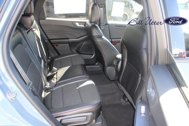 new 2025 Ford Escape car, priced at $27,073