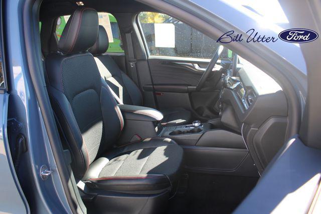 new 2025 Ford Escape car, priced at $27,073