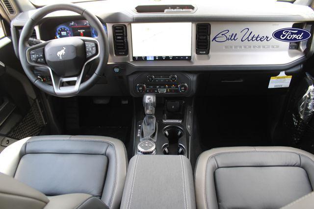 new 2025 Ford Bronco car, priced at $49,976