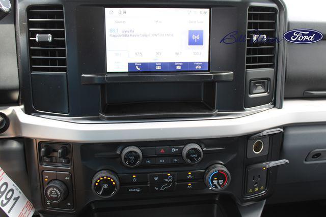 new 2025 Ford F-250 car, priced at $64,315