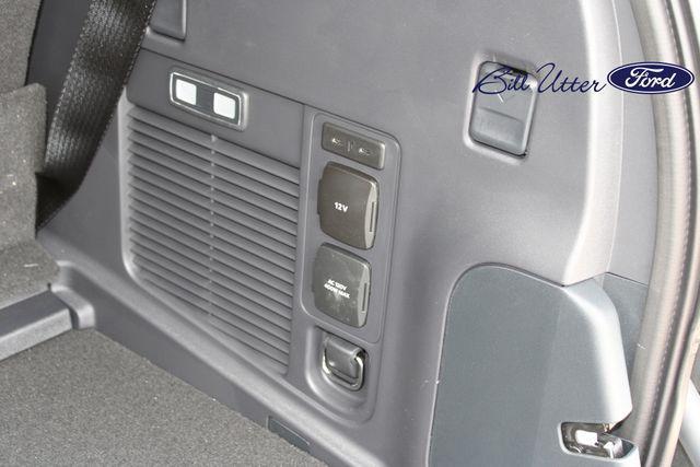 new 2025 Ford Expedition car, priced at $69,800