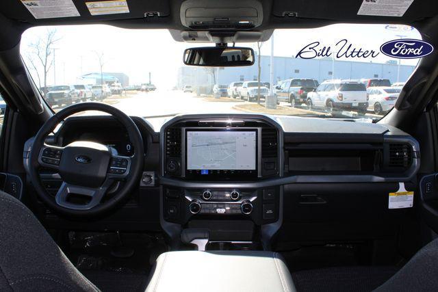 new 2025 Ford F-150 car, priced at $49,924