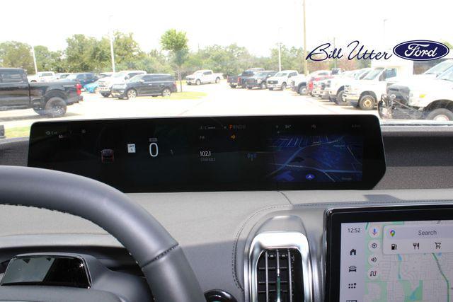 new 2025 Ford Expedition car, priced at $83,520