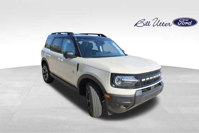new 2025 Ford Bronco Sport car, priced at $36,553
