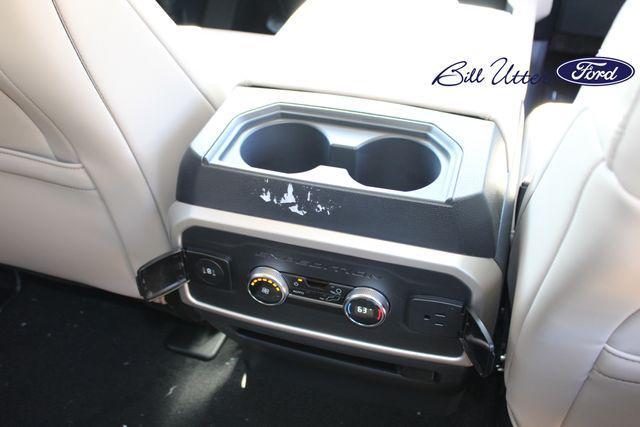 new 2024 Ford Expedition Max car, priced at $59,745